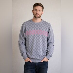 Jehchange size XL men’s Gray and Pink Checkered Crewneck Sweater 100% cotton